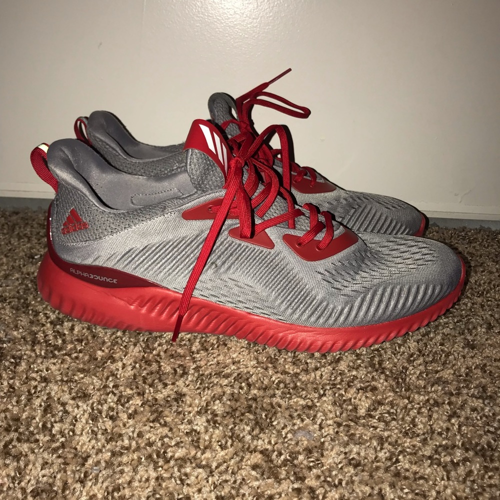 Used Men’s  Adidas Alphabounce Parley size 12